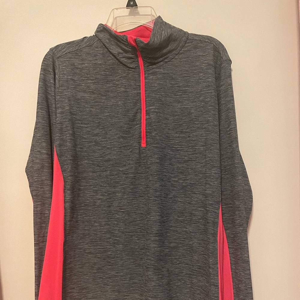 New balance active sweatshirt